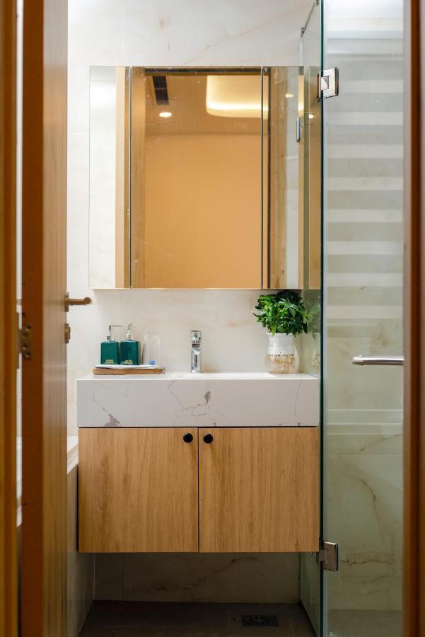 The Galaxy Home Doi Can Hotel And Apartment Hanoi Luaran gambar